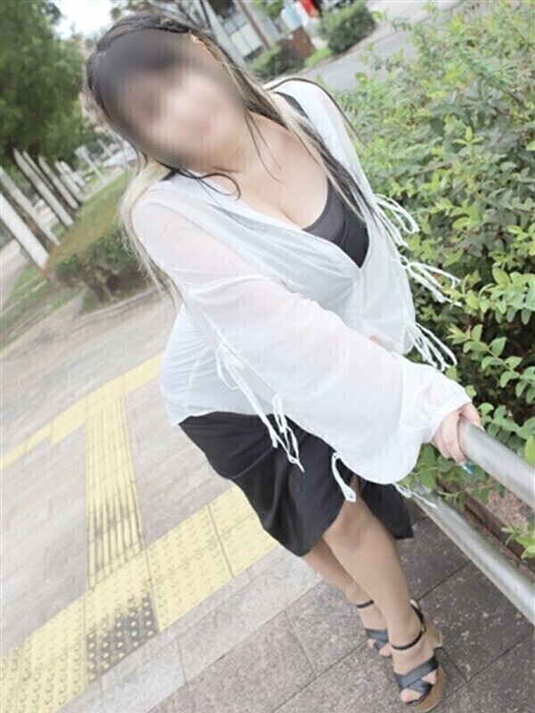 かんな  (即美白美肌美顔)