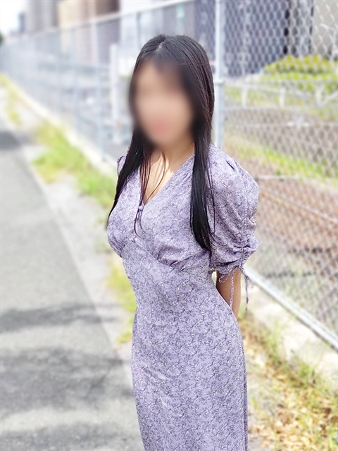 にいな