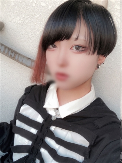 一谷流那  (性感帯は...子宮)