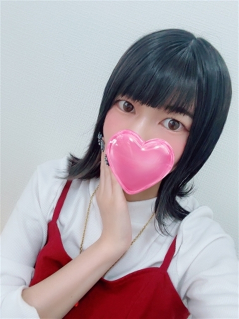 佐藤えま  (ド級の宝石の原石)