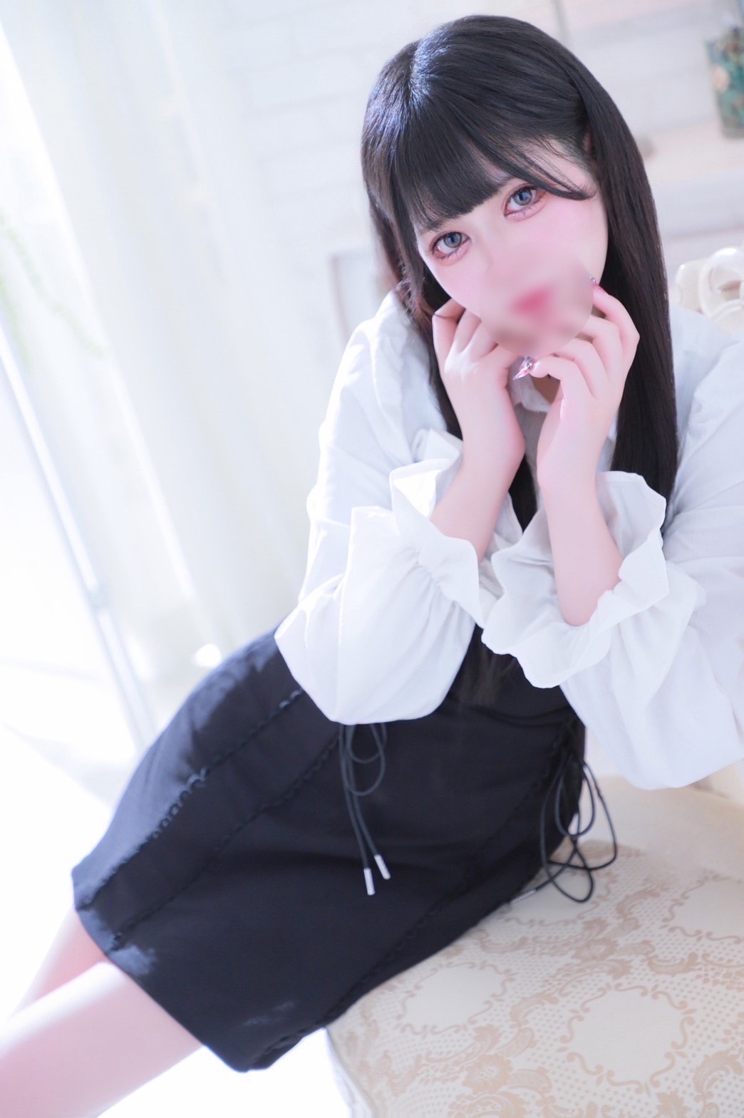 あやな  (E乳ぴちぴち１９さい)