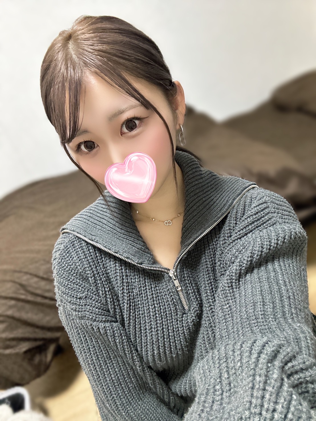 ことり  (E乳ぴちぴち１８さい)