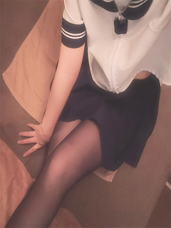 にあ♢細身のパイパンＭっ娘  (濡れＭっ娘見っけた)
