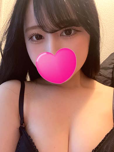 らら  (女神降臨激カワ19歳)