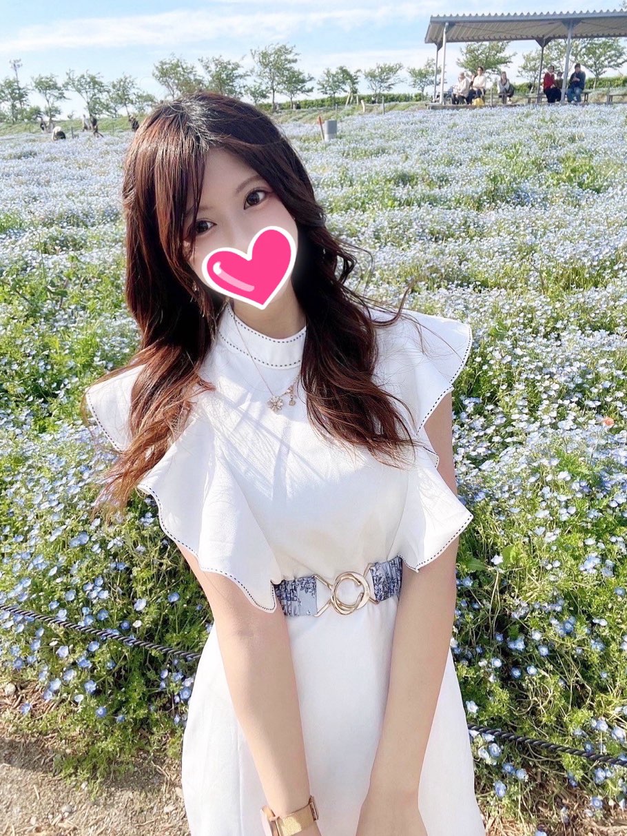 うらら🌈Ｆ乳エロ容姿抜群美少女  (🩷最強Ｆ乳美少女)