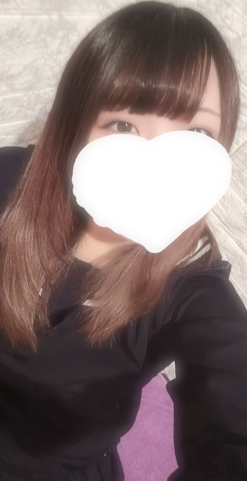 なの  (愛嬌たっぷり胸ﾄﾞｷｭﾝ)