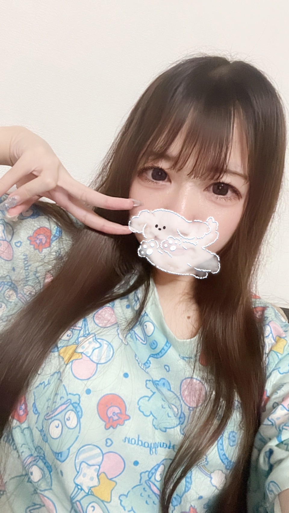 りえ  (Gカップ１９さい)