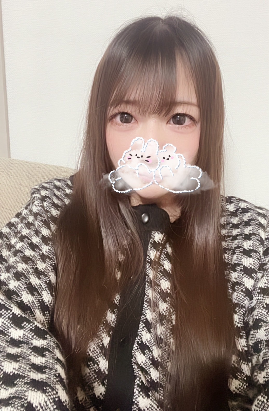 りえ  (Gカップ１９さい)