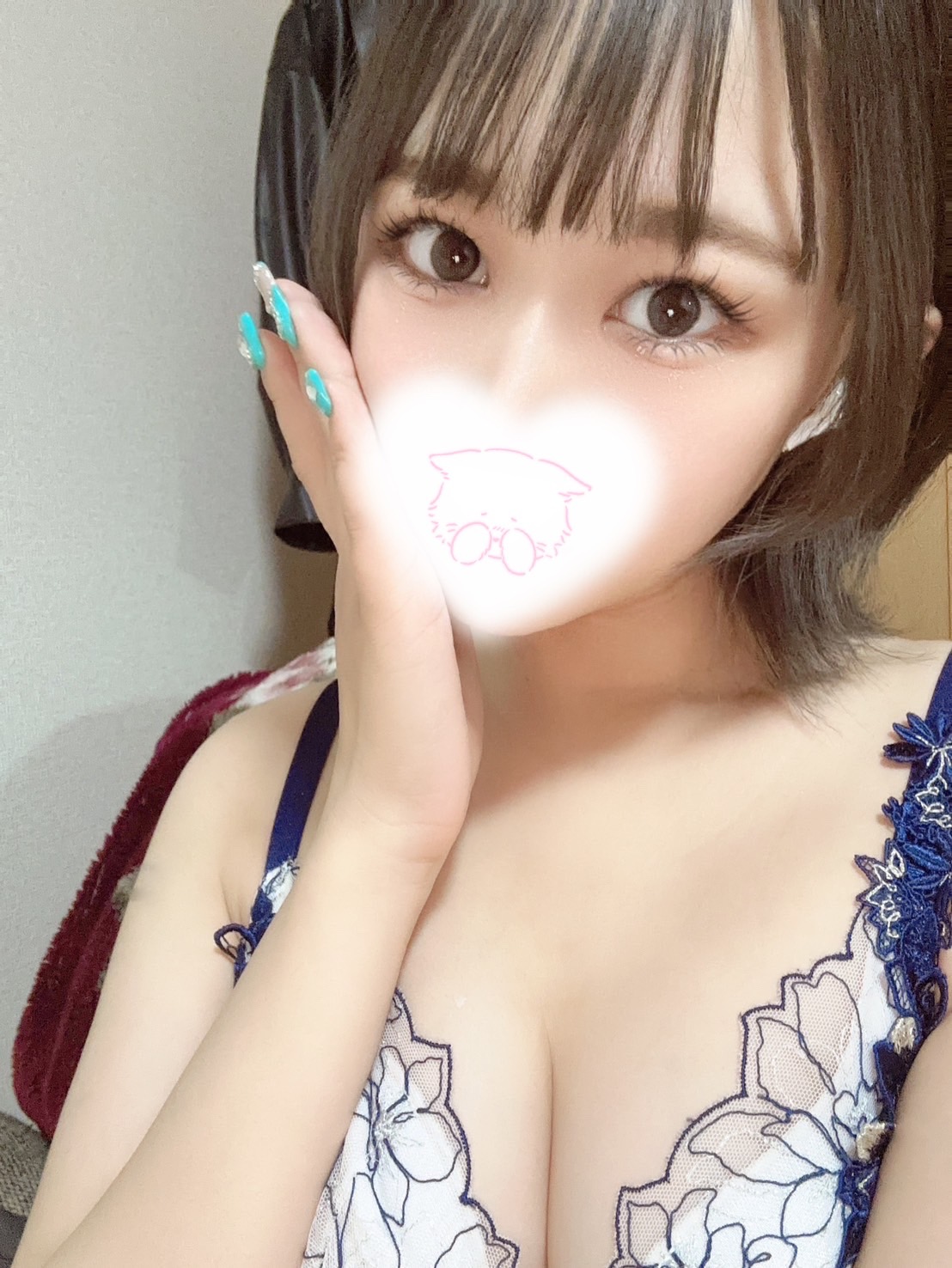 しあ  (Fカップ★アイドル級)