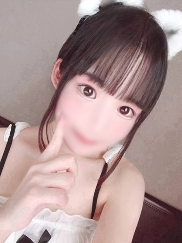 かりん☆ロリ顔エロJK  (感度Maxキス好き💖)