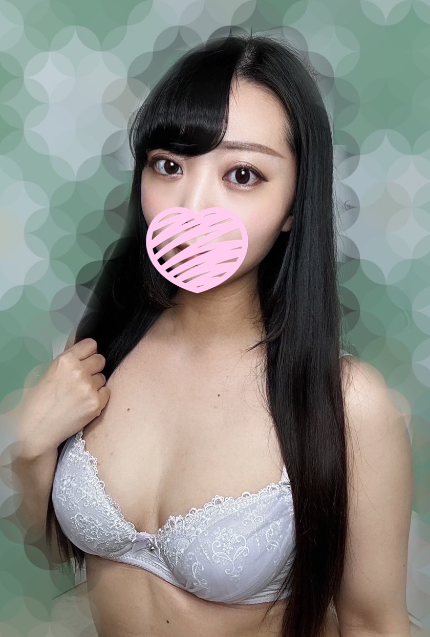 きろ  (Eカップ清楚系美女)
