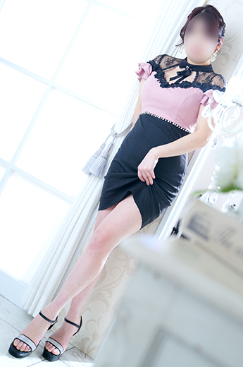 さくら  (細身綺麗系人妻)