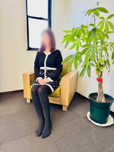 志津  (おっとりDｶｯﾌﾟ熟女！)