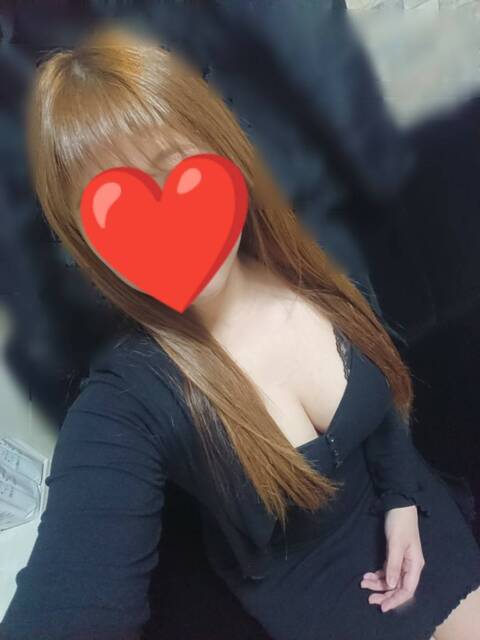 ゆま  (優しさ溢れる清楚美女)