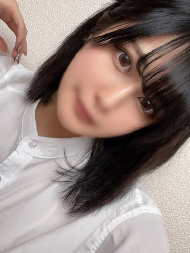 ちな  (愛くるしい笑顔)