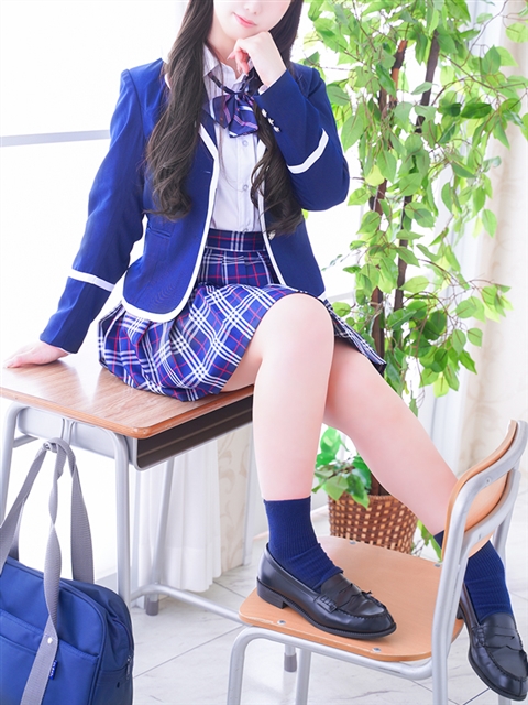 川奈 美優  (超清楚美女爆誕！)