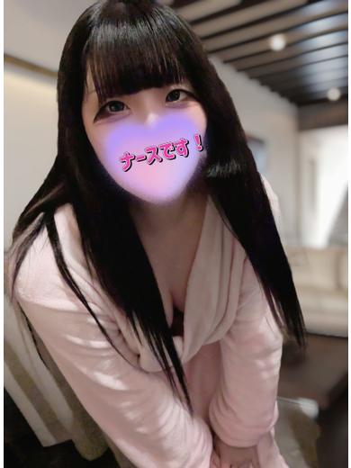 もこ☆黒髪ロングナース