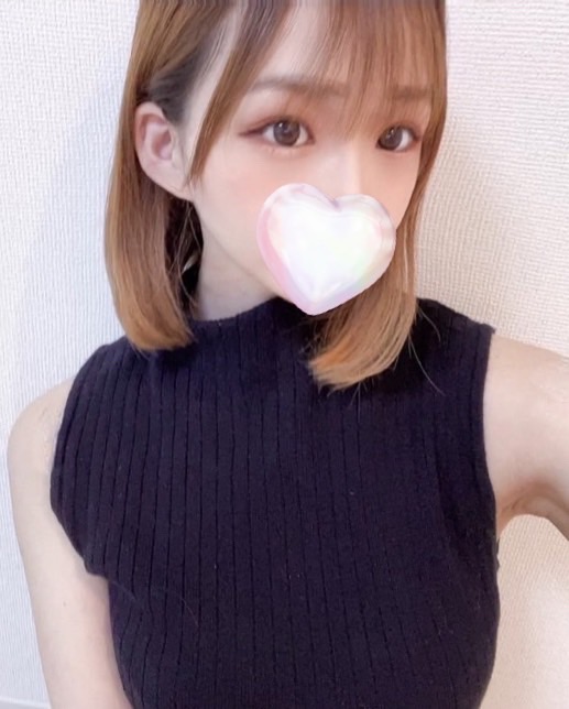 ほのか  (モデル系★細身美女)