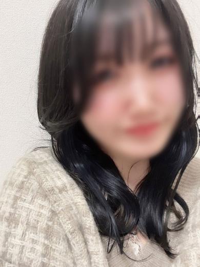 まほ  (清純派超清楚系JD)