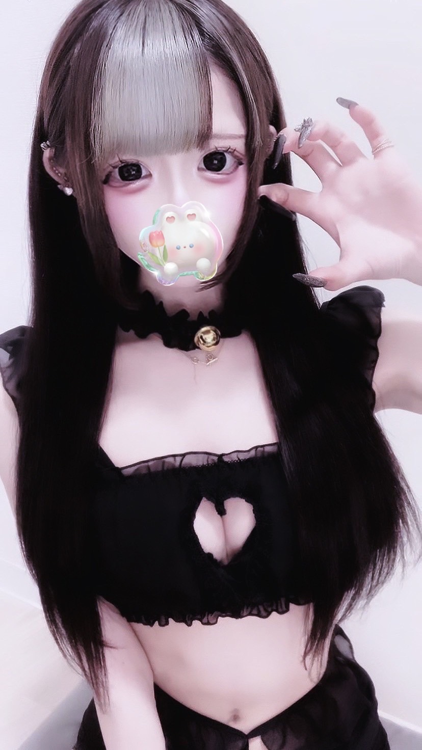 すみか  (潮吹き18才アイドル)