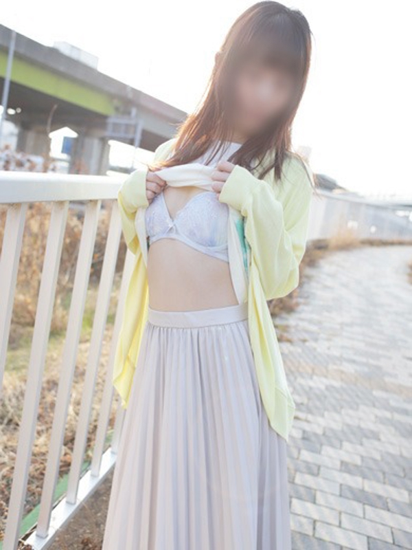 えみる  (ﾄﾞﾙﾌｨﾝﾘｿﾞｰﾄ最速！！)