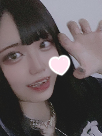 りか★純粋純真！緊張のデビュー