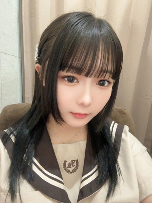 るる  (145cm理想の妹)