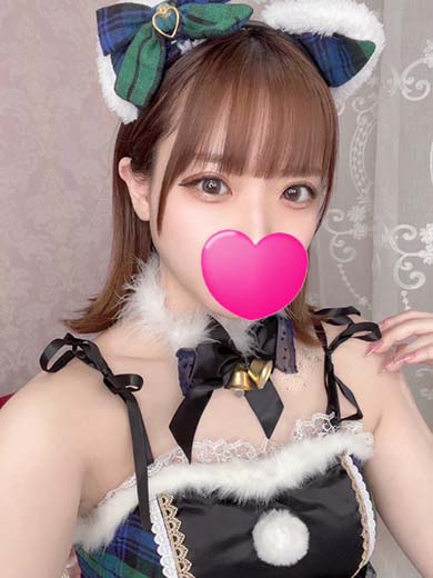 ゆあら  (激ヤバ激カワ21歳)