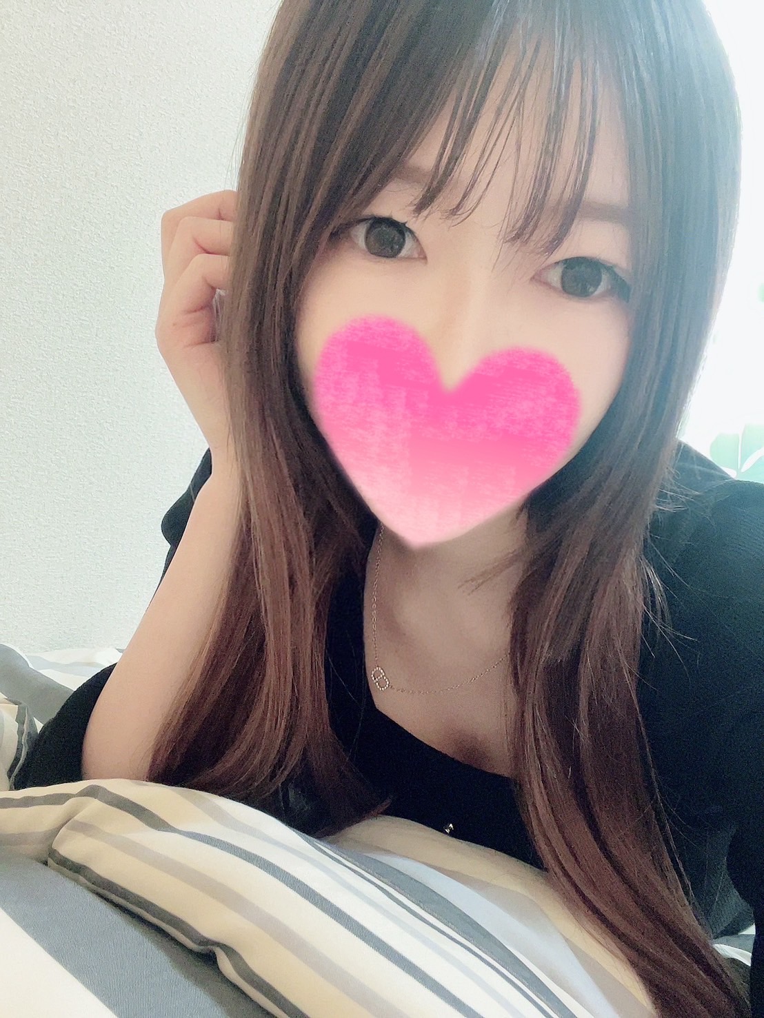 りえな  (Fカップ美乳美女★)