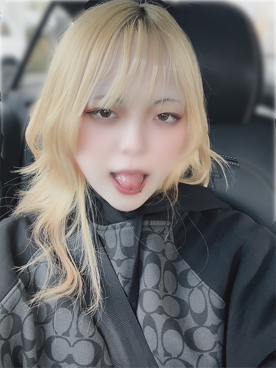 葉月りえる  (60分15千円)