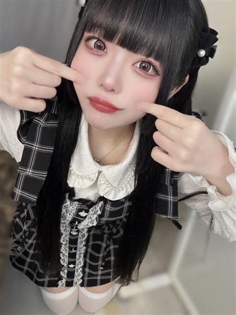 かみて♡激カワミニマム巨乳