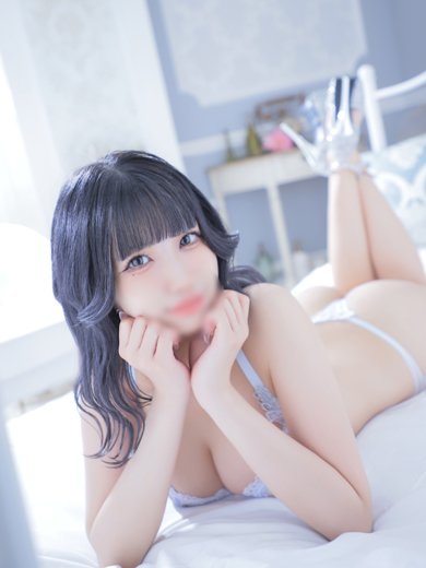 なぎ  (恋💕する極上スタイル)
