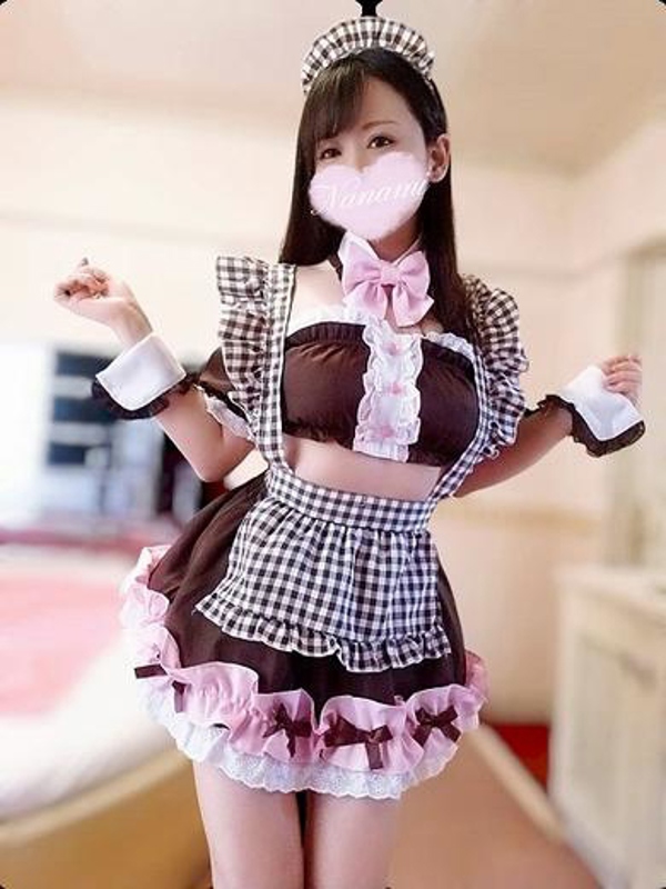花咲ななみ