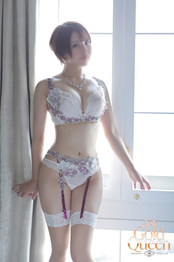 音無咲彩
