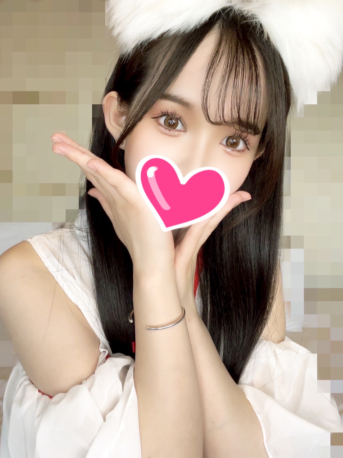 るり🌈ロリ電マ大好物Ｆ乳巨乳美少女  (💖ロリ最高峰美少女)