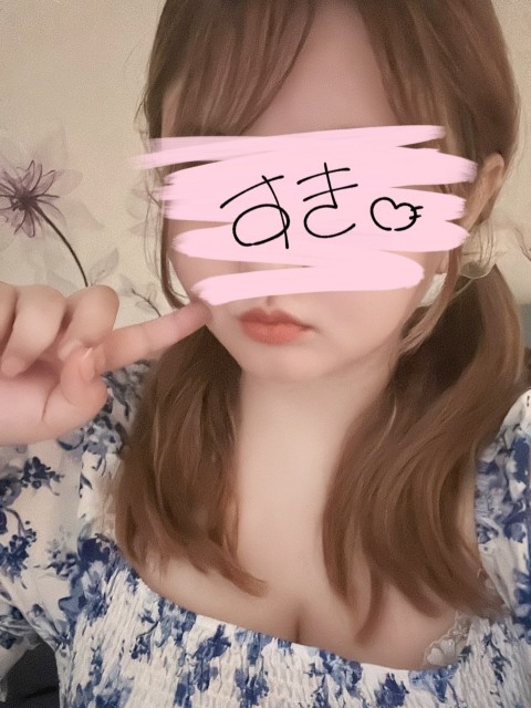 むゆ  (未経験可愛いﾋﾟｭｱお潮)