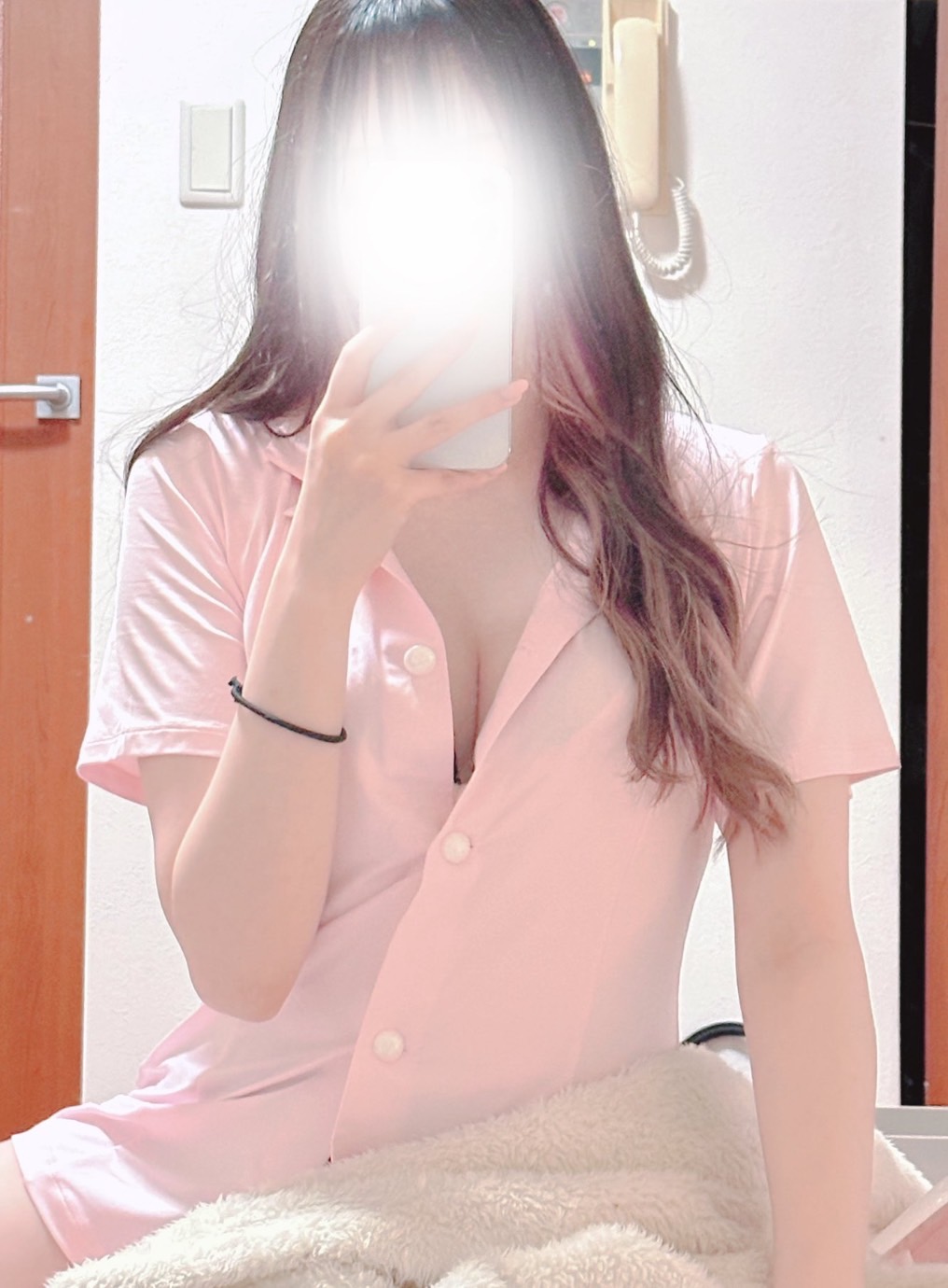 るな  (元モデルの現役JD)