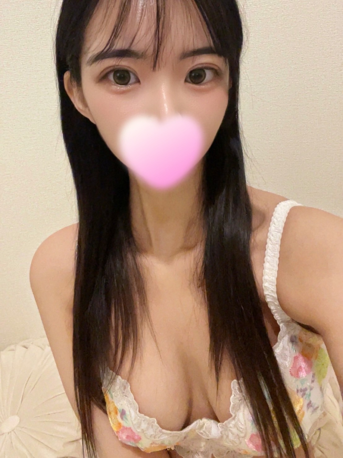 みこと  (F乳★神レベル美女)