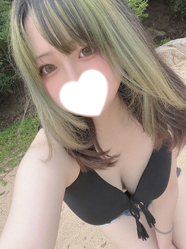まみ  (中で欲しがり美巨乳)