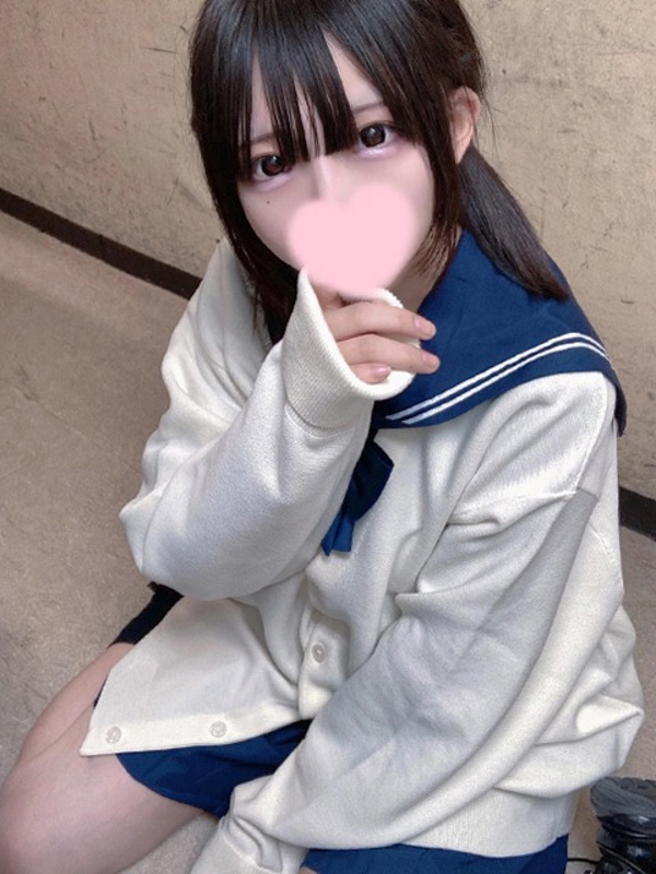 きらら  (18歳なりたて完全素人)