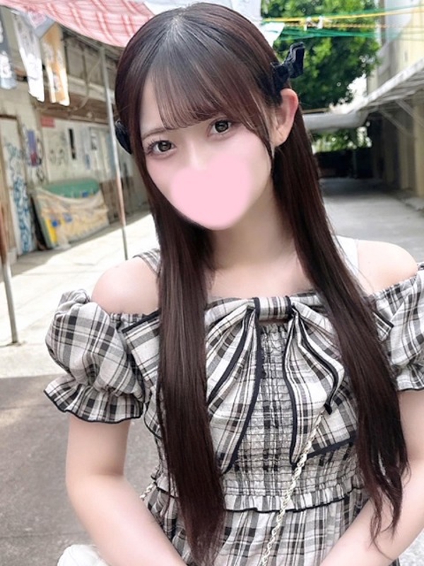 しゅな  (清楚な潮吹きヤリマン)