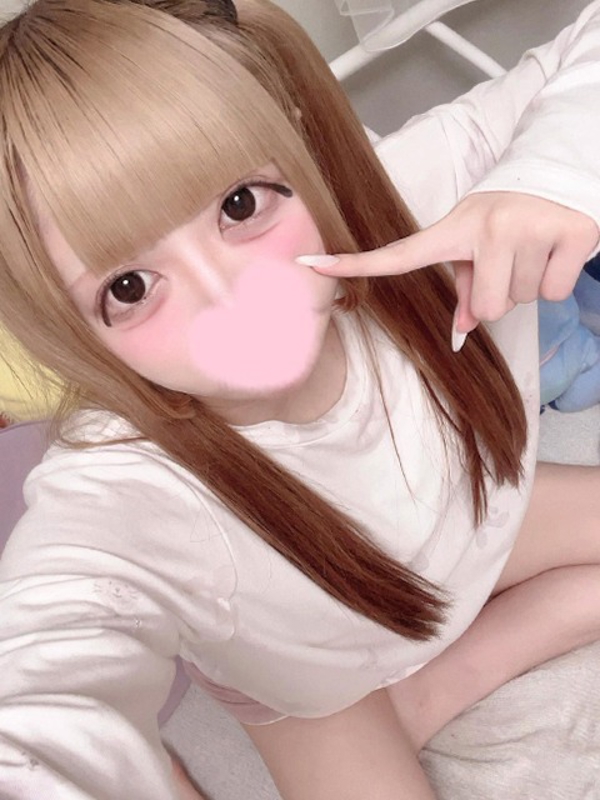 れい  (18歳タダマンHカップ♡)