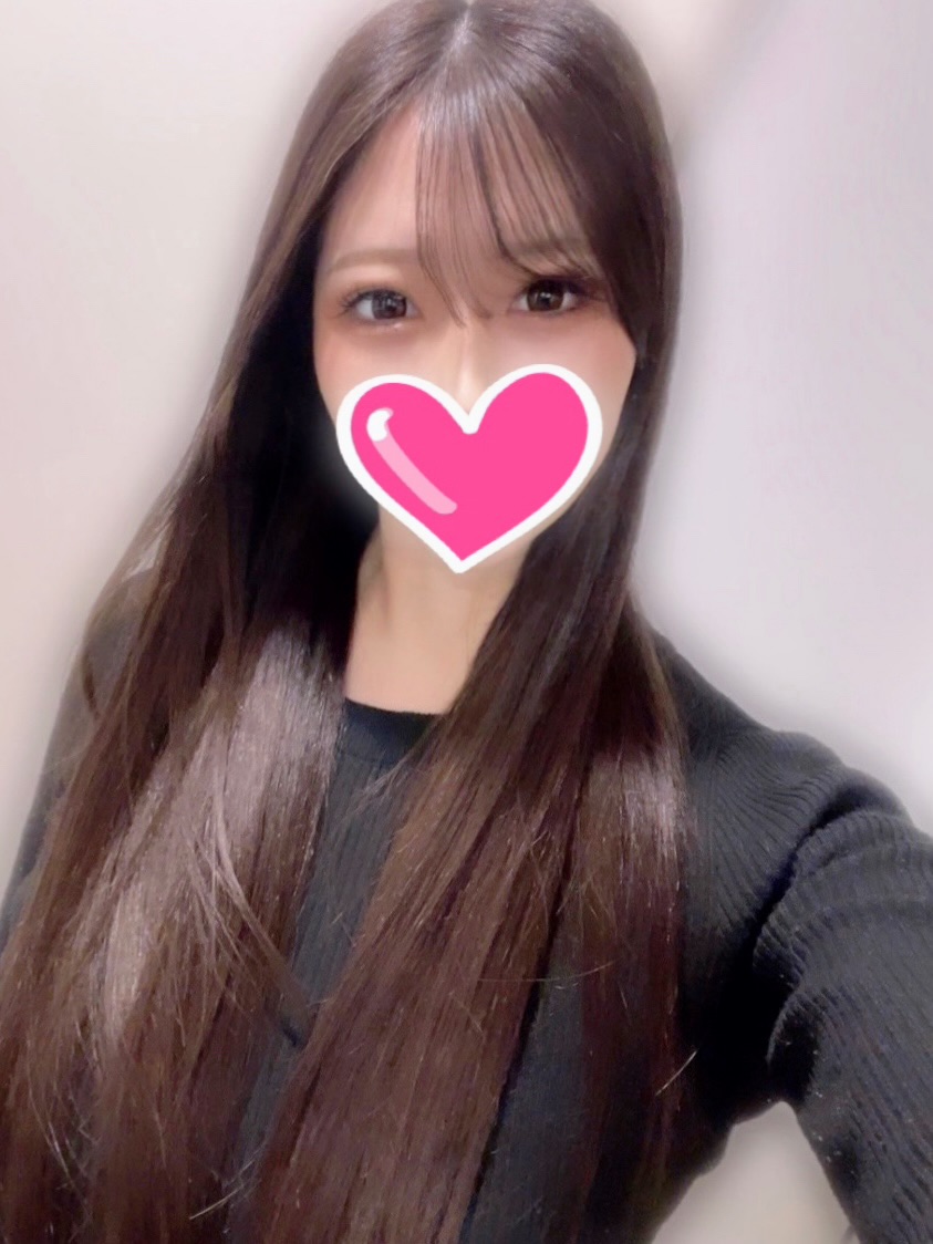 エル🌈超激エロＤ乳元本物ナース美女  (💕愛嬌抜群癒し美女)