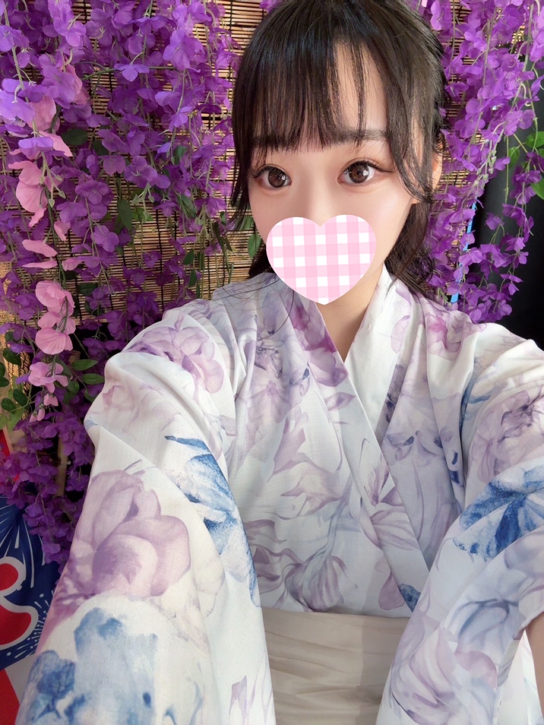さえ  (全身性感帯ドM大学生)