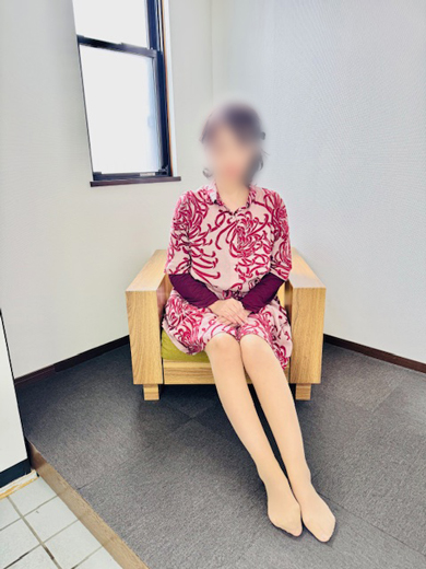 民子  (真面目人妻熟女！)
