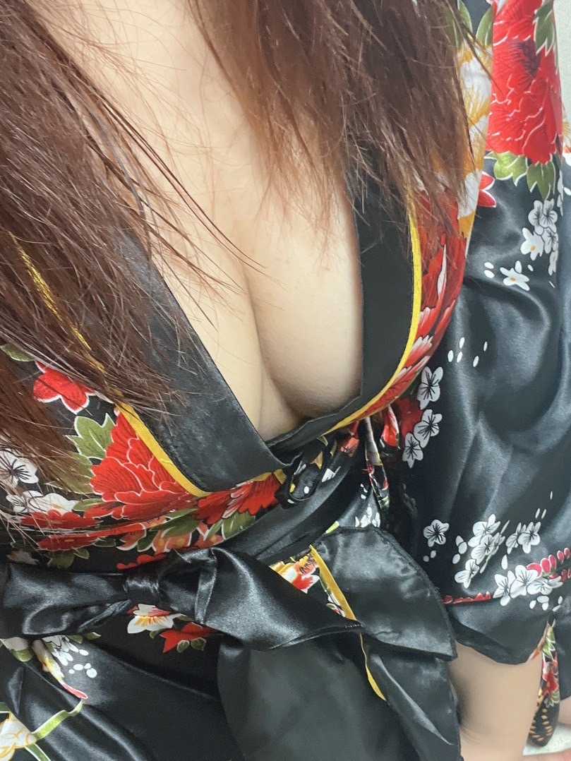 るあん  (令和のエロ娘)