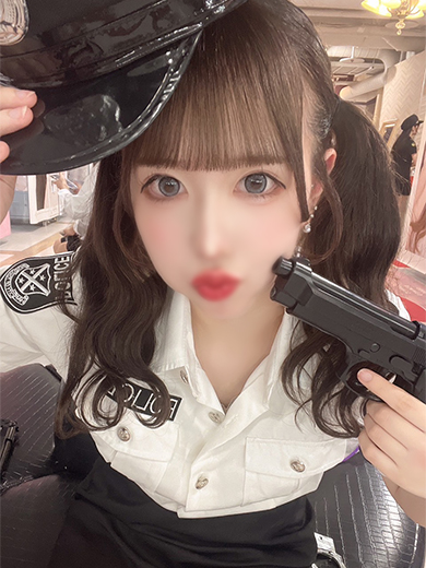 アリス  (絶対可愛い美少女)