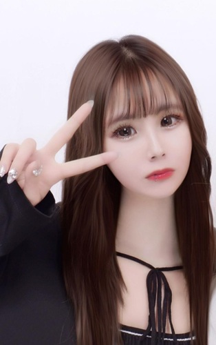 ひなた  (新人２０才)