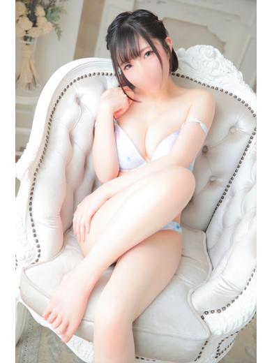 もか  (天真爛漫爆美女)