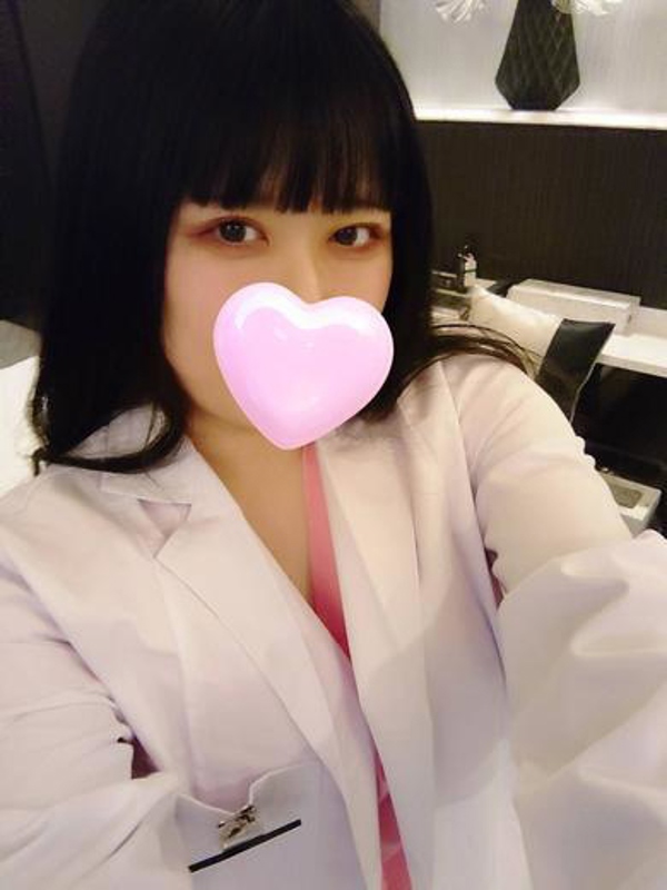 まりえ  (アナル舐め変態痴女♡)
